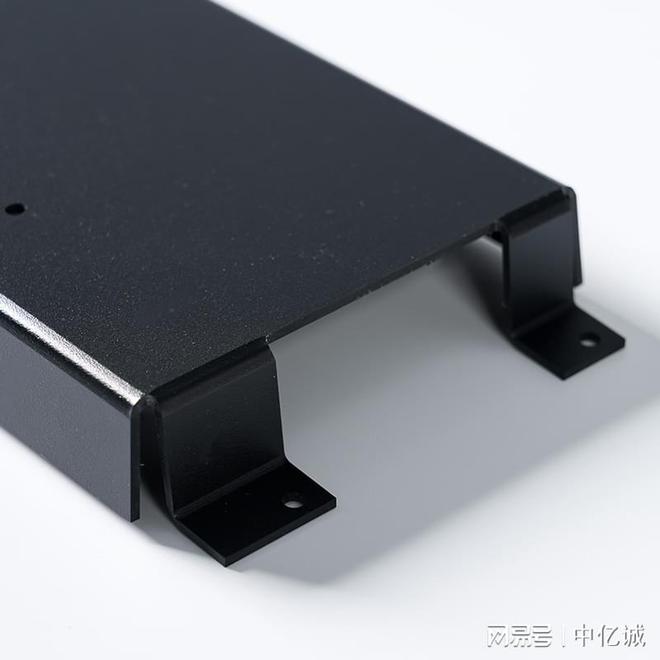 PC耐力板热弯折弯如何避免起泡发白？(图2)